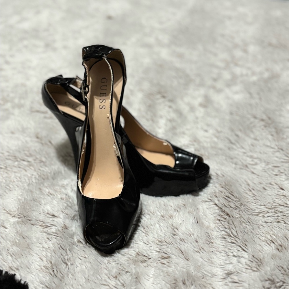 GUESS Black Patent Peep Toe Heels
